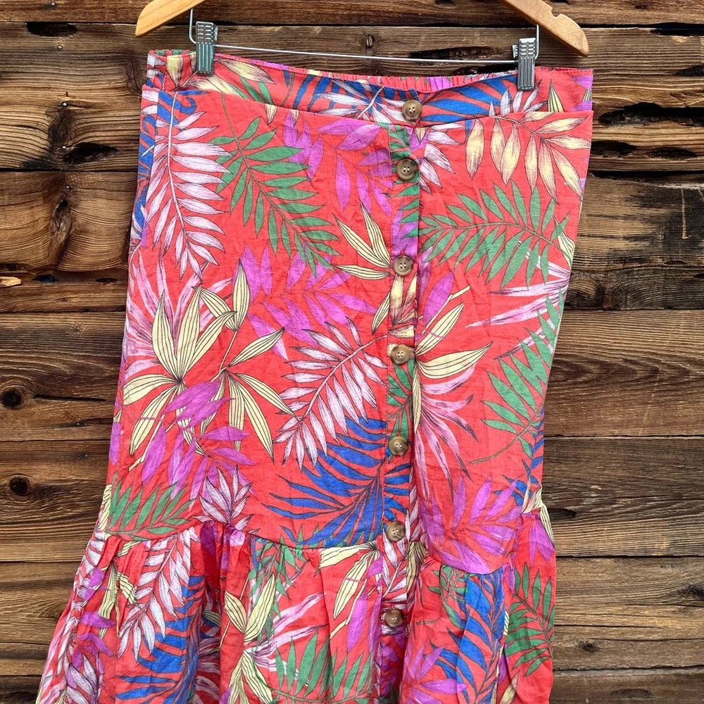 MLLE GABRIELLE | Red Orange Tropical Floral Ruffle Skirt XL - Picture 2 of 6